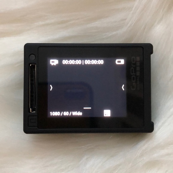 GoPro Hero 4 - Picture 2 of 5